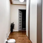 Апартаменты Altheda Living Sunstone - Luxury - Private Parking, Smart Tv, Huge Balcony And King Size Bed Клуж-Напока