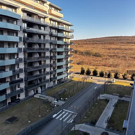 Апартаменты Altheda Living Sunstone - Luxury - Private Parking, Smart Tv, Huge Balcony And King Size Bed