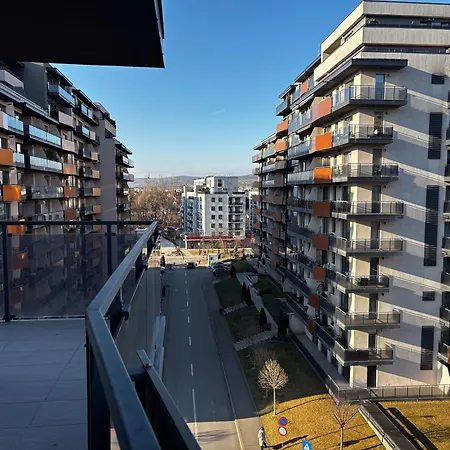 Altheda Living Sunstone - Luxury - Private Parking, Smart Tv, Huge Balcony And King Size Bed Апартаменты Клуж-Напока