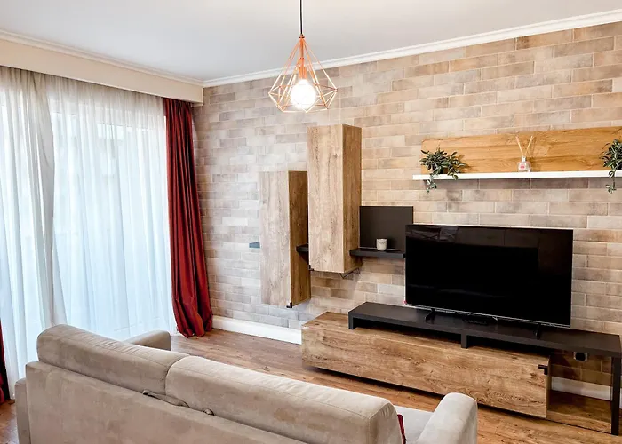 Altheda Living Sunstone - Luxury - Private Parking, Smart Tv, Huge Balcony And King Size Bed Apartament